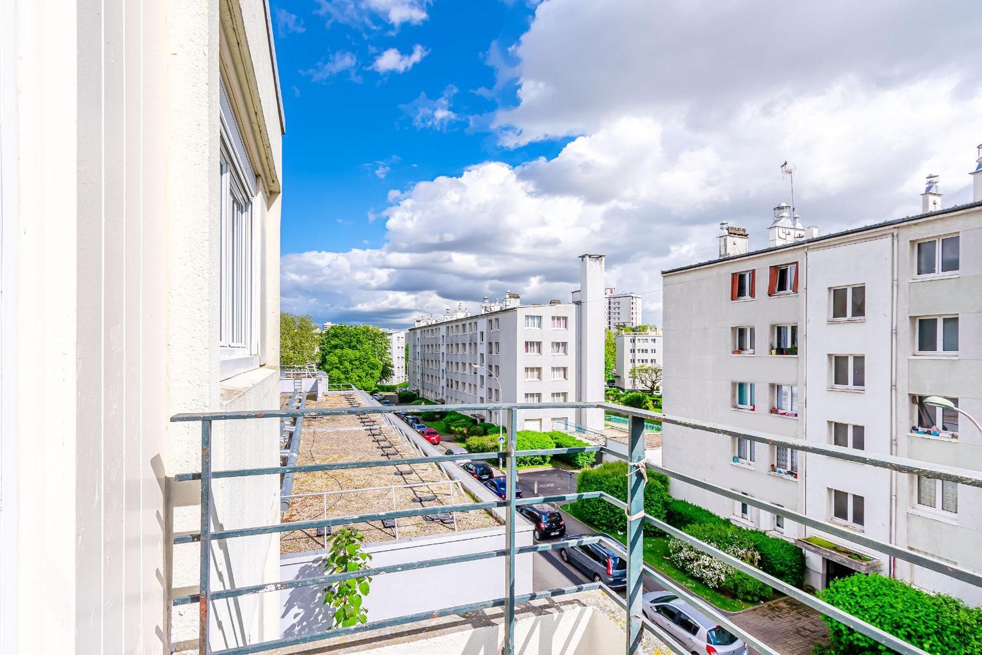 Joli, Spacieux, Lumineux Proche Paris Et Orly Villejuif Exterior photo